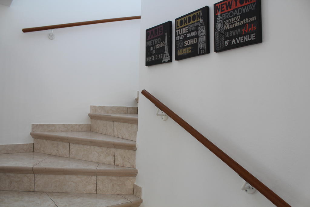 Estia Luxury Maisonette Pafos Oda fotoğraf