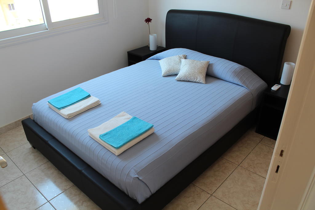 Estia Luxury Maisonette Pafos Oda fotoğraf
